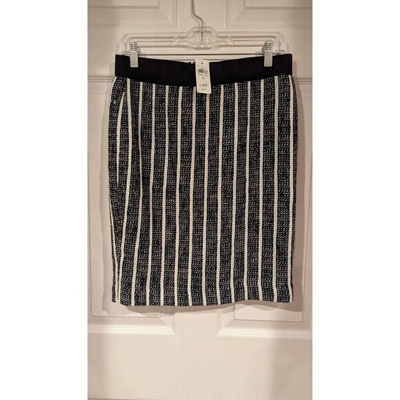 Ann Taylor Sz6 NWT Navy white striped crochet skirt elastic waist back zip lined - Picture 2 of 7
